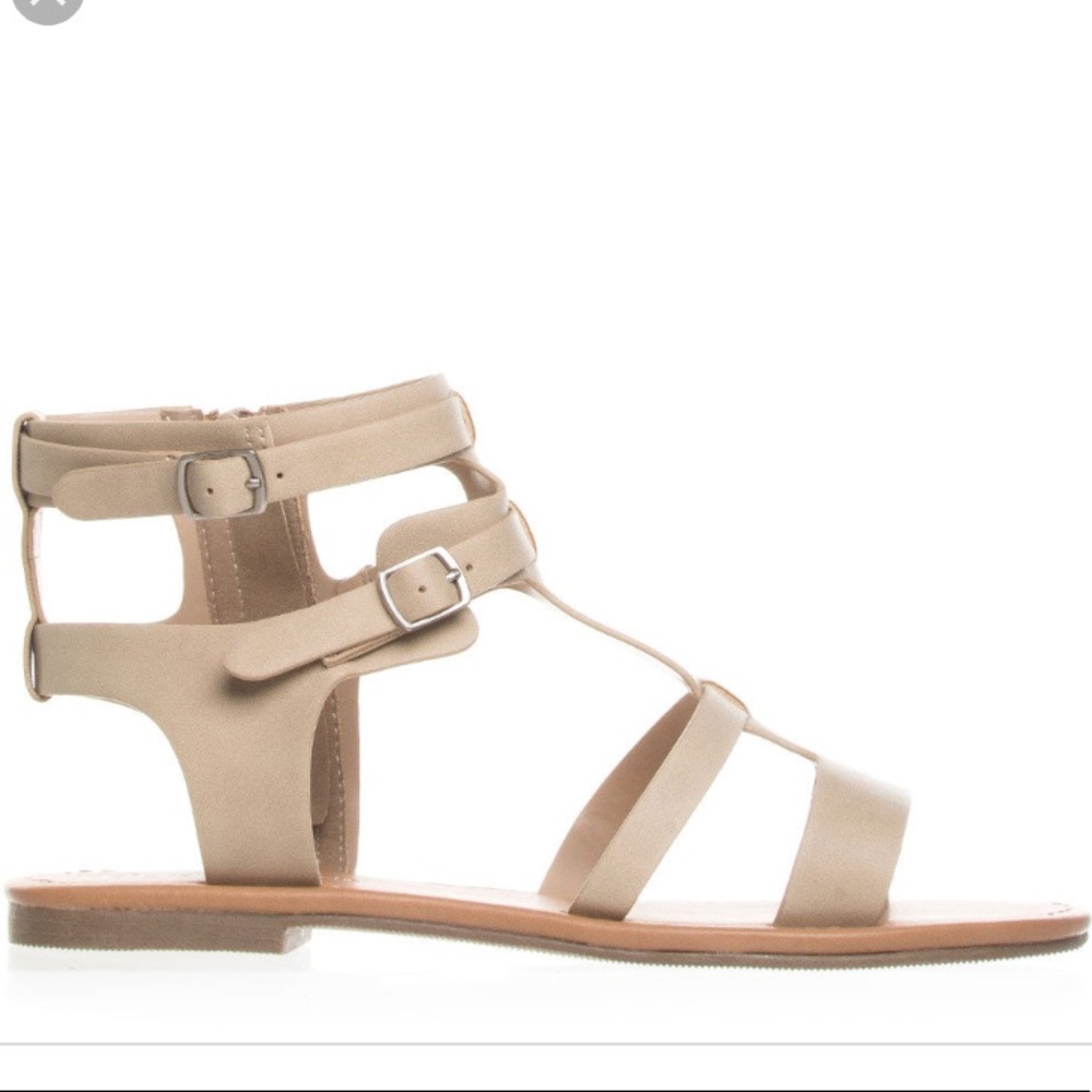 NEW 🐰 GLADIATOR SANDAL Buckle Strap